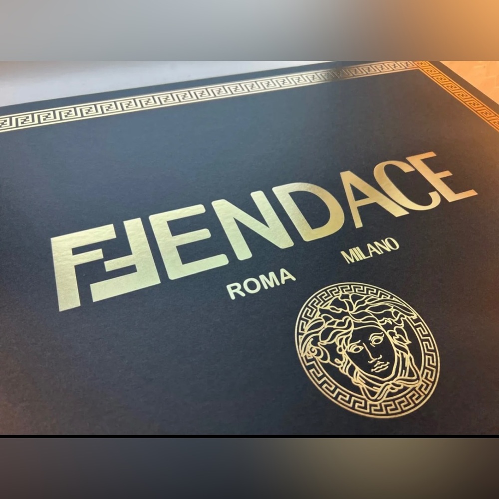 🔥FENDACE FENDI × VERSACE 15"×11"×6"
HUGE XL Empty Box🔥